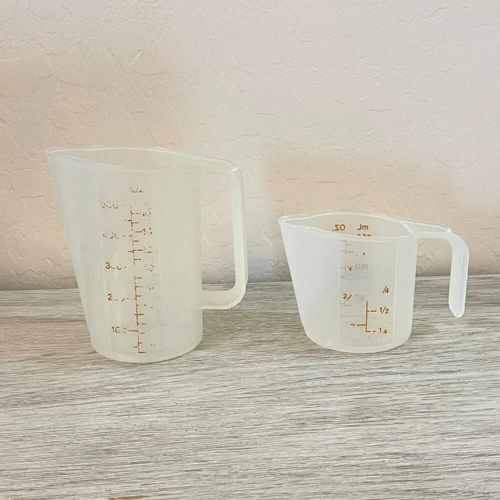 Vintage Tupperware Set 6 Pc Storage Measuring Cups
